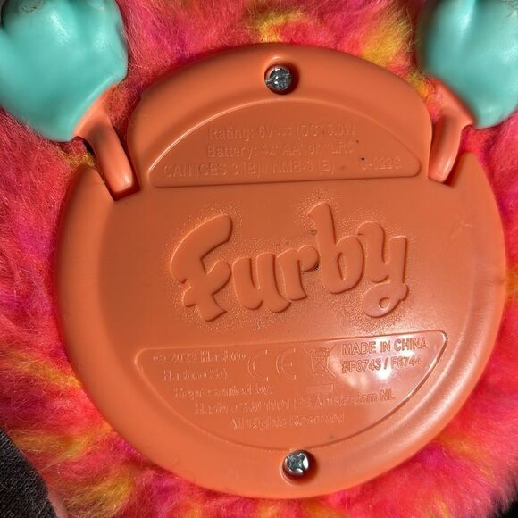 Furby coral 2023 emoto tronic interactive plush toy no box works - Picture 3 of 4